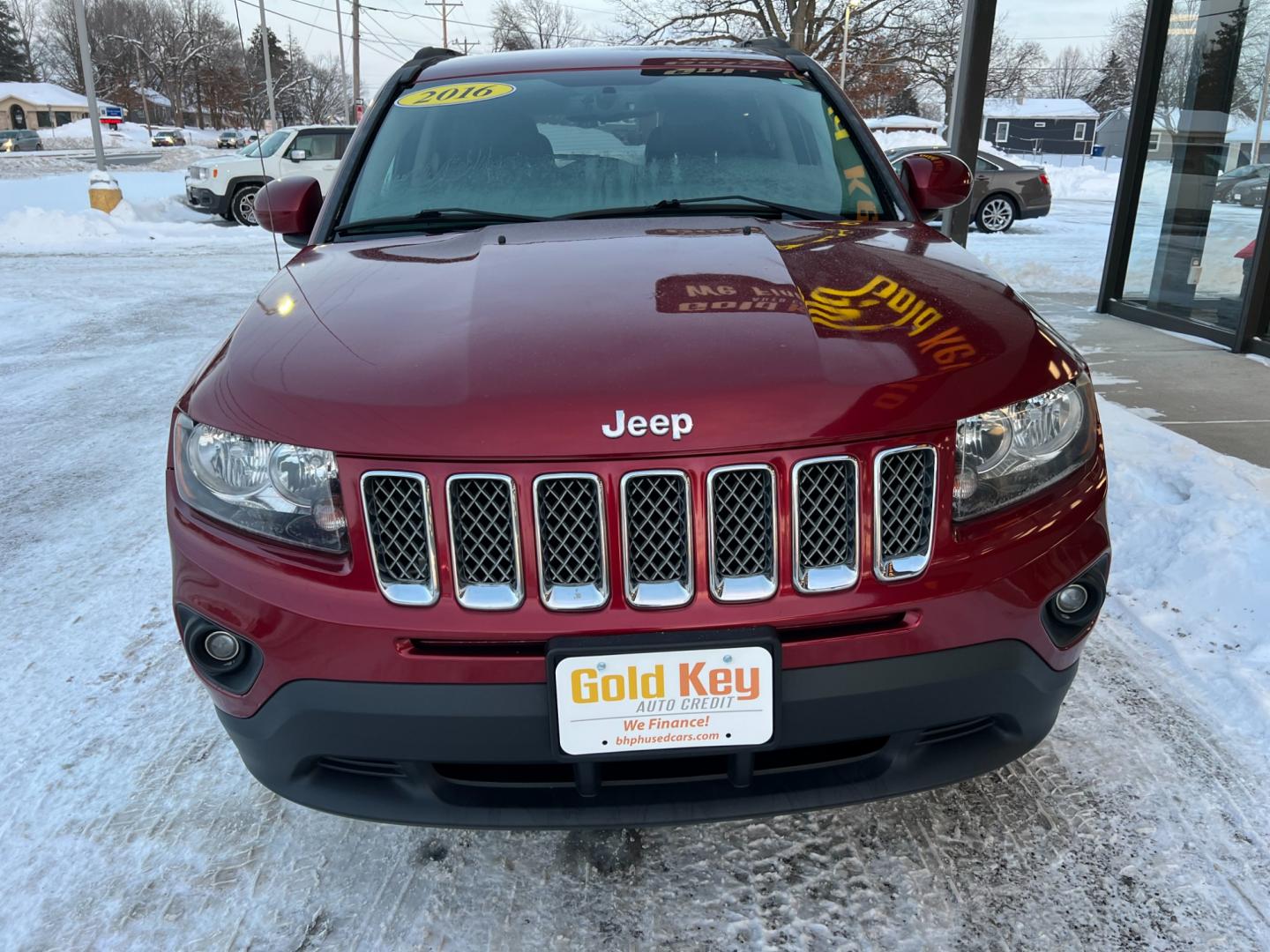 2016 Jeep Compass (1C4NJDEBXGD) , located at 1633 W Kimberly, Davenport, IA, 52806, (563) 323-5341, 41.559456, -90.598732 - Photo#2